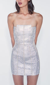 Robe bandeau argentée avec bordure en strass